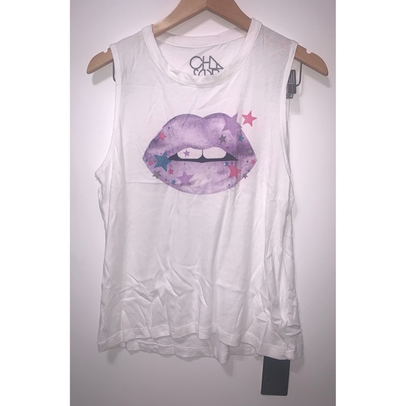 Star Glitter Lips Gauzy Cotton Tank in White - Picture 3 of 3